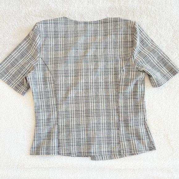 Checkered Button Up Blouse - Picture 2 of 3